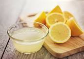 Lemons contain powerful antioxidants like vitamin C and are used in many home remedies. It also helps in curing sore throat.