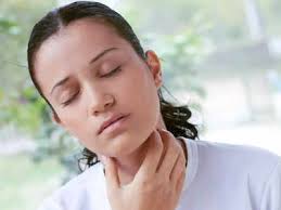 If a sore throat is caused by a virus, most of the time it will go away within a week. Home remedies can cure it.