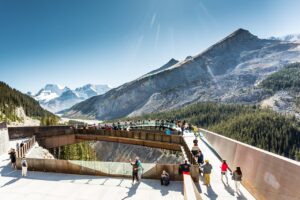 Discover the natural wonders of Jasper National Park, known for its rugged beauty, wildlife, and hiking trails.