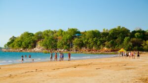 Known for its stunning sunsets and vibrant markets, Mindil Beach is a popular spot in Darwin for relaxing by the ocean and enjoying the local arts and crafts scene.