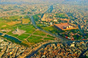 Tourists can explore Lahore's architecture, including the historic sites of Pakistan like Lahore Fort, Badshahi Mosque, and the Walled City's lively streets.