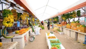 The Male Local Market is a must-visit for fresh produce, local snacks, and handmade crafts.