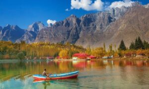 Skardu, Pakistan is a beautiful and popular destination for tourists. Tourists can enjoy stunning views of historical sites located in the Karakoram Range Pakistan, as well as opportunities for trekking, mountaineering, and exploring the nearby Shangrila Resort. Skardu has everything that adventure seekers and nature lovers could ask for.