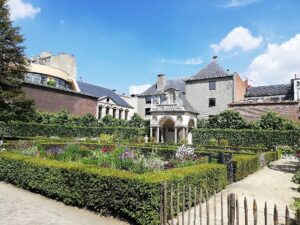 The former home and studio of the famous artist Peter Paul Rubens, showcasing his works and providing insight into his life. I hope you enjoy exploring these wonderful places in Antwerp!