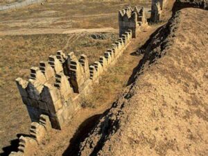 An ancient Assyrian city near Mosul, Nineveh is famous for its massive city walls and gates, as well as the ruins of the palace of King Sennacherib. Tourists can explore the archaeological site and learn about the history of the Assyrian Empire.