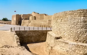 A UNESCO World Heritage site, this ancient fort dates back to the Dilmun civilization and offers insights into Bahrain's rich history through its impressive ruins and museum.