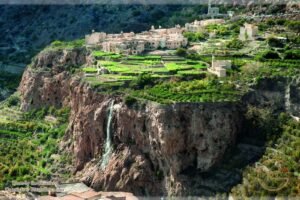 Known as the "Green Mountain," Jebel Akhdar is a fertile region in northeastern Libya dotted with ancient villages, terraced fields, and Ottoman-era forts.