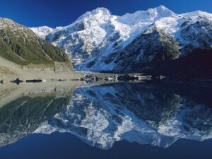 New Zealand's highest peak, Mount Cook (Aoraki) is part of the Southern Alps and offers stunning hiking and mountaineering opportunities.