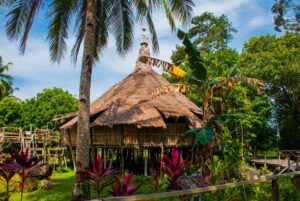 Located near Kuching, the Sarawak Cultural Village is an open-air museum showcasing the diverse cultures and traditions of Sarawak's indigenous tribes, offering visitors a glimpse into the region's rich heritage.