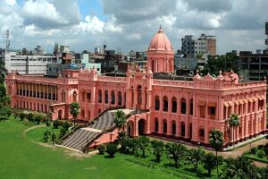 Once the official residential palace of the Nawab of Dhaka, this pink palace on the banks of the Buriganga River is now a museum showcasing the history of the Nawabs and Dhaka's heritage.