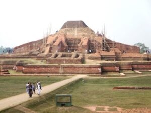 A UNESCO World Heritage site in Paharpur, this ancient Buddhist monastery is one of the largest in the Indian subcontinent and is renowned for its intricate terracotta art.