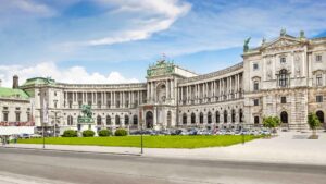 Located in the heart of Vienna, this grand palace was the Habsburgs' winter residence. It houses several museums, the Austrian National Library, and the Spanish Riding School.