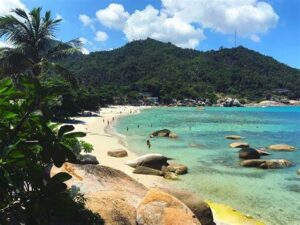 Famous for its palm-fringed beaches and luxury resorts, Koh Samui also offers cultural attractions like the Big Buddha statue. Chaweng Beach is ideal for nightlife, while quieter beaches like Lamai offer a more relaxing atmosphere.