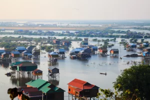 This vast freshwater lake is the largest in Southeast Asia and is home to floating villages and diverse wildlife. Visitors can take boat tours to experience the unique lifestyle of the local communities.